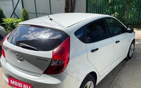 Hyundai Solaris II рестайлинг, 2015 год, 950 000 рублей, 14 фотография