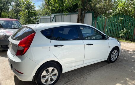 Hyundai Solaris II рестайлинг, 2015 год, 950 000 рублей, 15 фотография