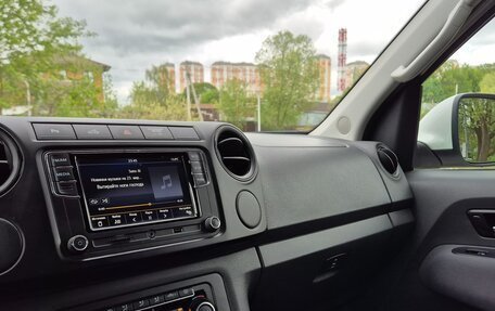 Volkswagen Amarok I рестайлинг, 2015 год, 1 980 000 рублей, 25 фотография