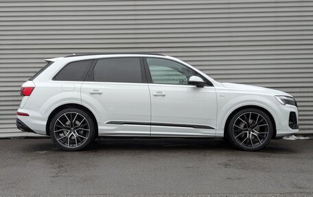 Audi Q7, 2024 год, 14 300 000 рублей, 4 фотография