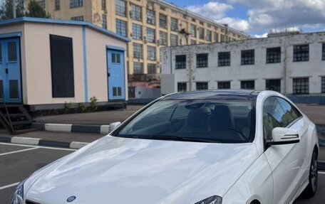 Mercedes-Benz E-Класс, 2013 год, 1 565 000 рублей, 4 фотография