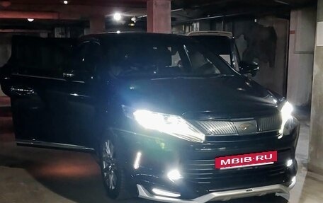 Toyota Harrier, 2018 год, 3 200 000 рублей, 4 фотография