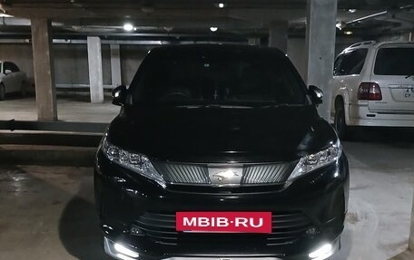 Toyota Harrier, 2018 год, 3 200 000 рублей, 2 фотография