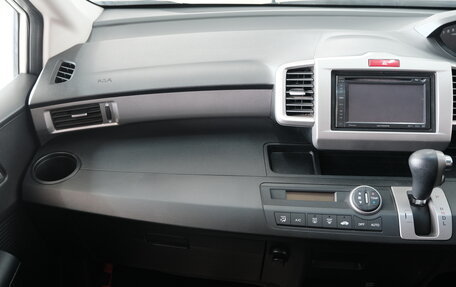 Honda Freed I, 2011 год, 1 249 000 рублей, 16 фотография