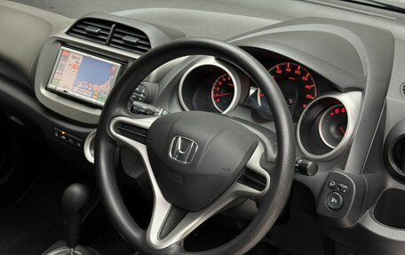 Honda Fit III, 2009 год, 889 000 рублей, 8 фотография