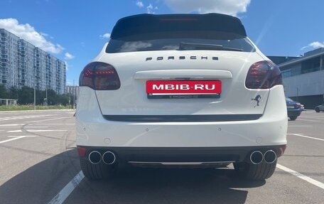 Porsche Cayenne III, 2011 год, 2 950 000 рублей, 10 фотография