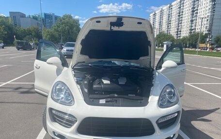 Porsche Cayenne III, 2011 год, 2 950 000 рублей, 2 фотография