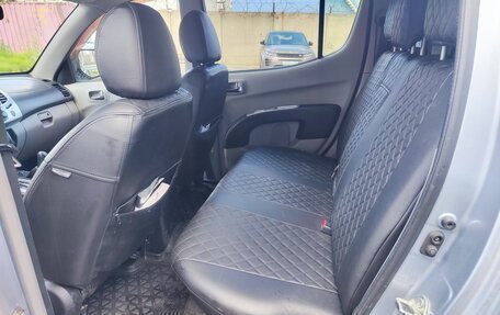 Mitsubishi L200 IV рестайлинг, 2012 год, 1 610 000 рублей, 13 фотография