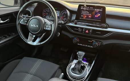 KIA Cerato IV, 2022 год, 1 780 000 рублей, 13 фотография