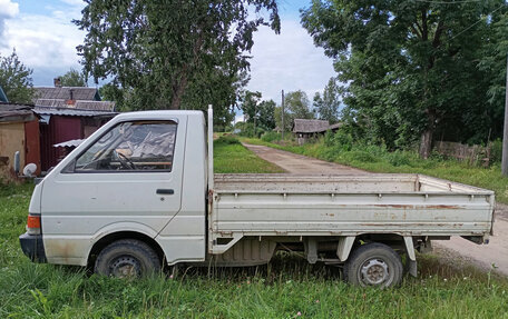 Nissan Vanette II, 1991 год, 450 000 рублей, 2 фотография