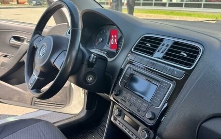 Volkswagen Polo VI (EU Market), 2014 год, 750 000 рублей, 15 фотография