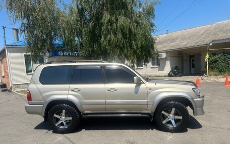 Toyota Land Cruiser 100 рестайлинг 2, 1999 год, 3 150 000 рублей, 7 фотография