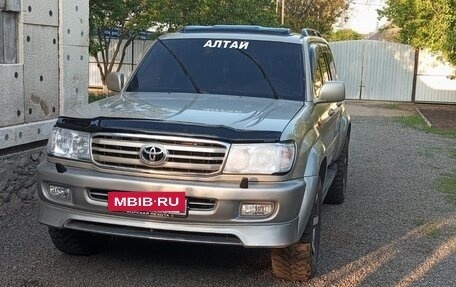 Toyota Land Cruiser 100 рестайлинг 2, 1999 год, 3 150 000 рублей, 12 фотография