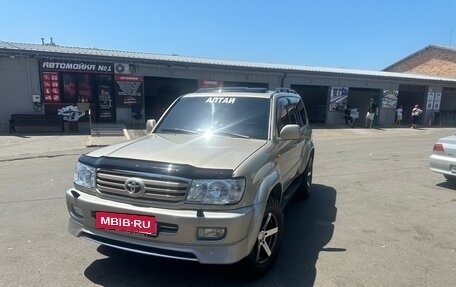 Toyota Land Cruiser 100 рестайлинг 2, 1999 год, 3 150 000 рублей, 9 фотография