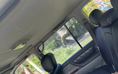 Toyota Land Cruiser 100 рестайлинг 2, 1999 год, 3 150 000 рублей, 29 фотография