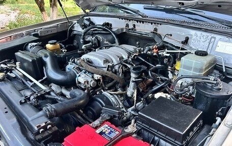 Toyota Land Cruiser 100 рестайлинг 2, 1999 год, 3 150 000 рублей, 25 фотография