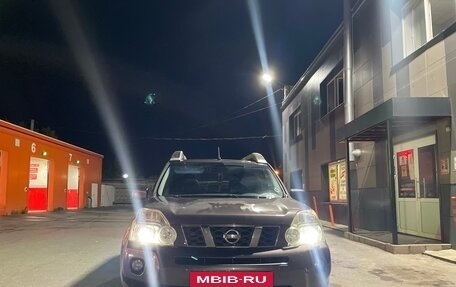 Nissan X-Trail, 2010 год, 999 000 рублей, 2 фотография