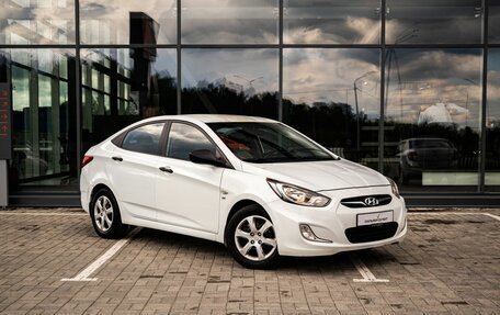 Hyundai Solaris II рестайлинг, 2013 год, 750 000 рублей, 5 фотография