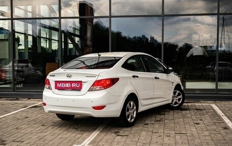 Hyundai Solaris II рестайлинг, 2013 год, 750 000 рублей, 2 фотография