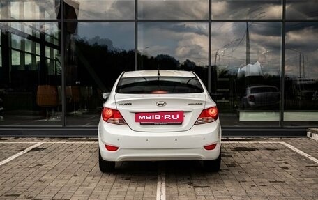 Hyundai Solaris II рестайлинг, 2013 год, 750 000 рублей, 4 фотография