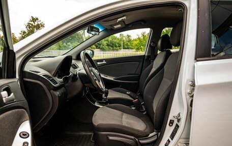 Hyundai Solaris II рестайлинг, 2013 год, 750 000 рублей, 12 фотография
