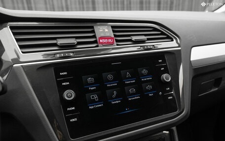 Volkswagen Tiguan II, 2021 год, 2 280 000 рублей, 22 фотография