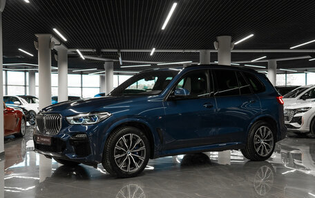 BMW X5, 2019 год, 6 900 000 рублей, 1 фотография