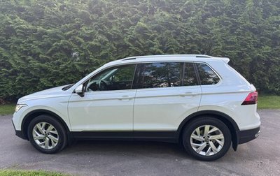 Volkswagen Tiguan II, 2021 год, 4 100 000 рублей, 1 фотография