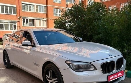 BMW 7 серия, 2012 год, 1 750 000 рублей, 1 фотография