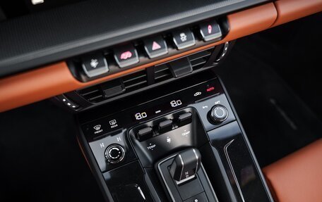 Porsche 911, 2025 год, 32 500 000 рублей, 27 фотография