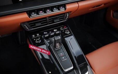 Porsche 911, 2025 год, 32 500 000 рублей, 26 фотография