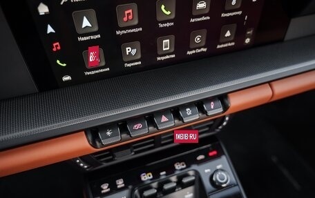 Porsche 911, 2025 год, 32 500 000 рублей, 28 фотография