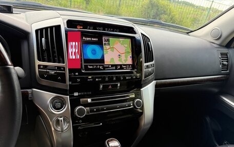 Toyota Land Cruiser 200, 2012 год, 6 000 000 рублей, 8 фотография