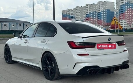 BMW 3 серия, 2019 год, 4 090 000 рублей, 15 фотография