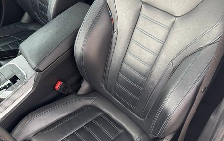 BMW 3 серия, 2019 год, 4 090 000 рублей, 21 фотография