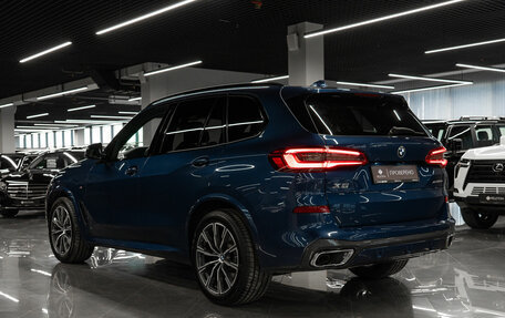 BMW X5, 2019 год, 6 900 000 рублей, 4 фотография