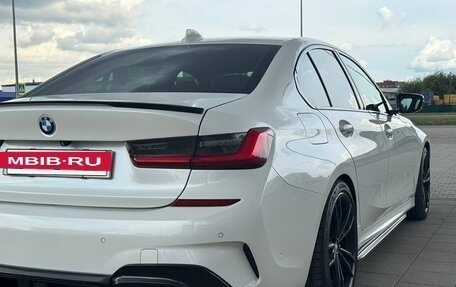BMW 3 серия, 2019 год, 4 090 000 рублей, 34 фотография