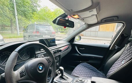 BMW 3 серия, 2011 год, 1 100 000 рублей, 2 фотография