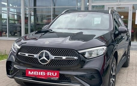 Mercedes-Benz GLC, 2024 год, 7 350 000 рублей, 2 фотография