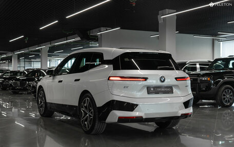 BMW iX, 2021 год, 6 400 000 рублей, 5 фотография