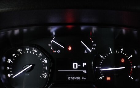 Peugeot Traveller I, 2018 год, 3 133 000 рублей, 15 фотография