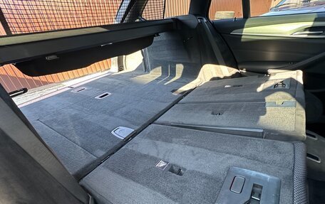 BMW 5 серия, 2019 год, 3 590 000 рублей, 12 фотография