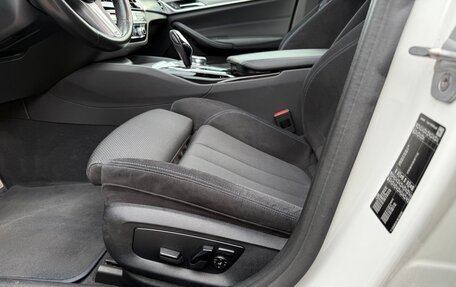 BMW 5 серия, 2019 год, 3 590 000 рублей, 22 фотография