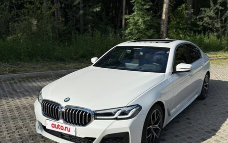 BMW 5 серия, 2021 год, 5 900 000 рублей, 2 фотография