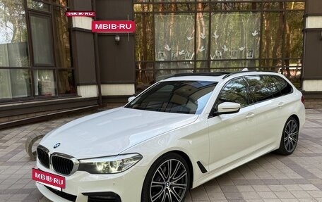 BMW 5 серия, 2019 год, 3 590 000 рублей, 30 фотография