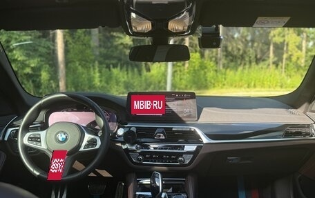 BMW 5 серия, 2021 год, 5 900 000 рублей, 24 фотография