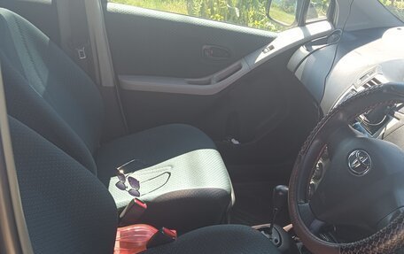 Toyota Vitz, 2005 год, 525 000 рублей, 11 фотография