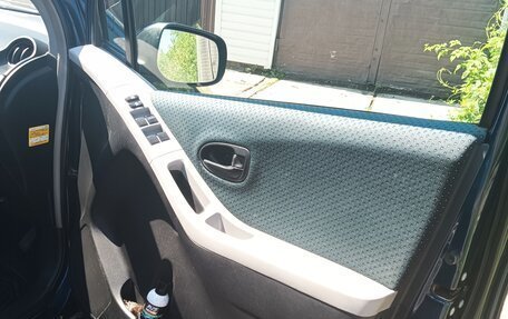 Toyota Vitz, 2005 год, 525 000 рублей, 14 фотография