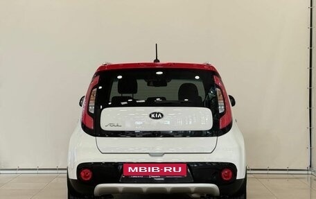 KIA Soul II рестайлинг, 2017 год, 1 650 000 рублей, 8 фотография