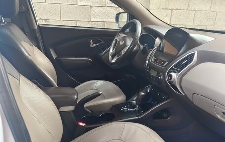 Hyundai ix35 I рестайлинг, 2013 год, 1 100 000 рублей, 3 фотография